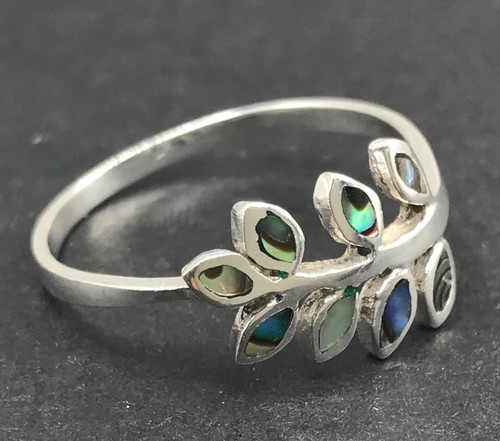 Abalone shell ring solid