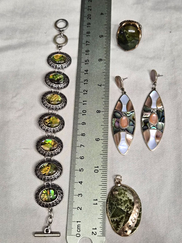 Mixed shell jewellery - jewellery, lot