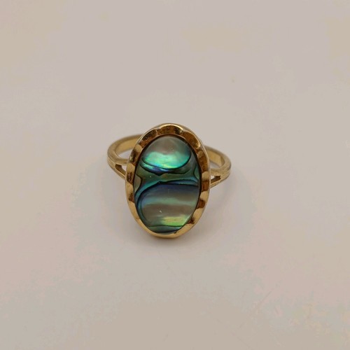 Vintage oval abalone gold tone - abalone,